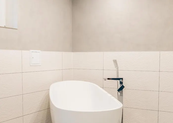 Modernes In 1 Lägenhet *