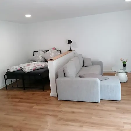 Apartment Modernes In Mistelgau