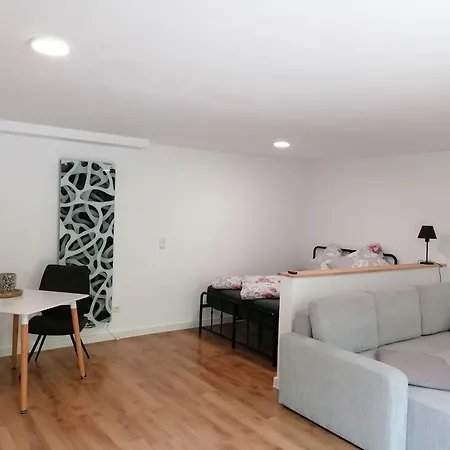 Apartment Modernes In